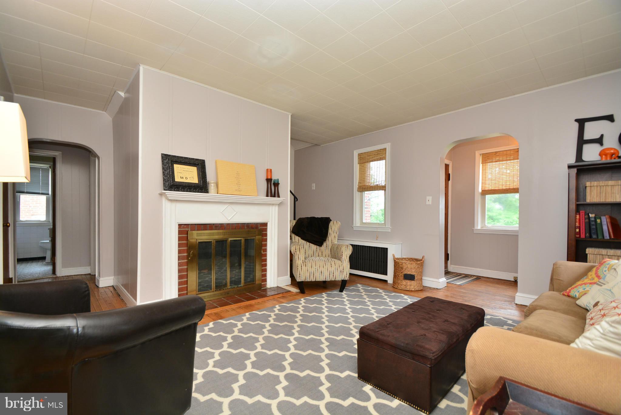 4307 Ridge Road Baltimore, MD 21236 - Photo 5 of 30 Family Room