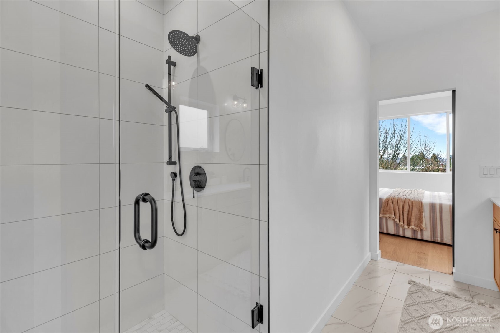 429 19th Avenue East Seattle, WA 98112 - Photo 8 of 22