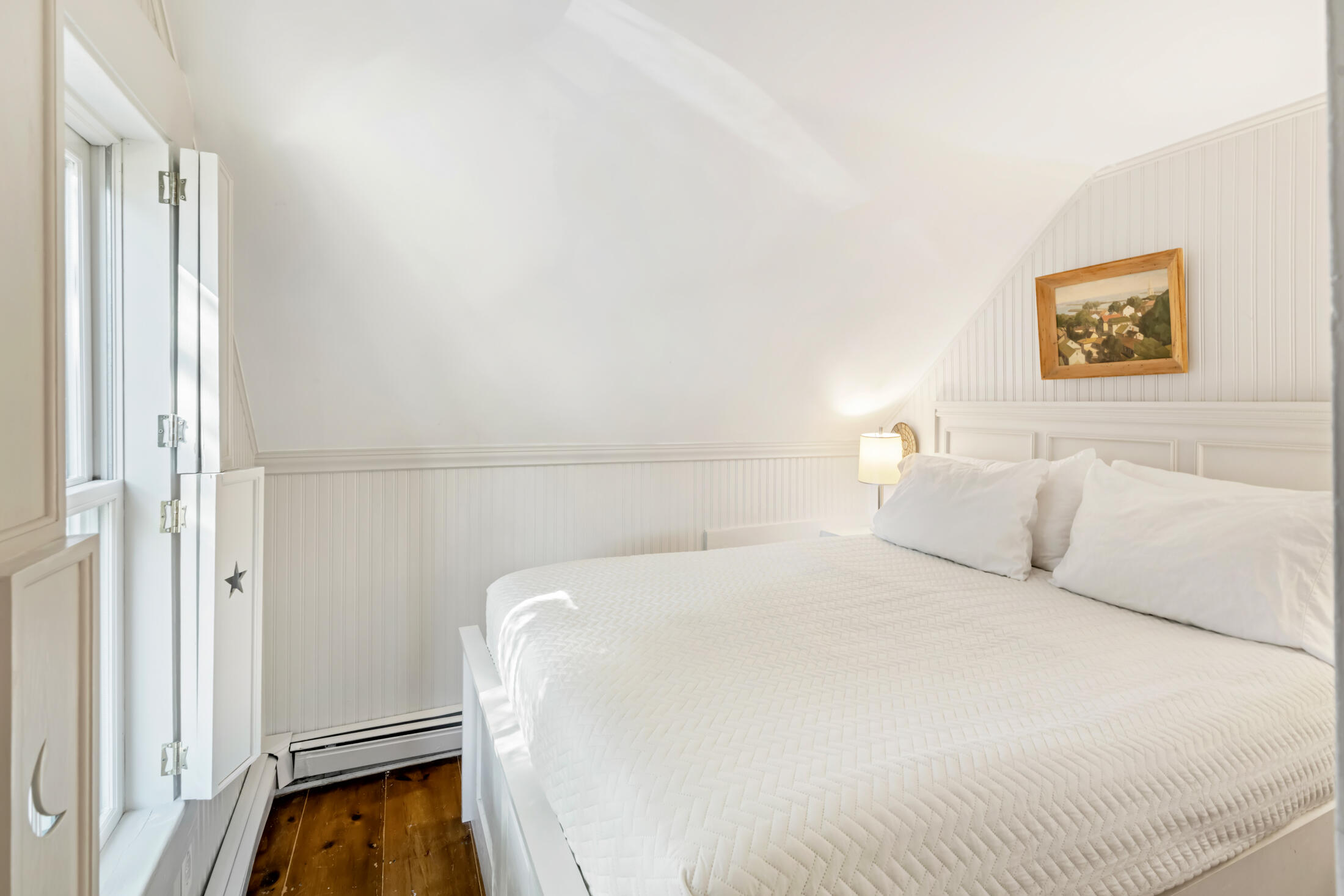 12 Cottage Street, Unit 2 Provincetown, MA 02657 - Photo 19 of 32 16