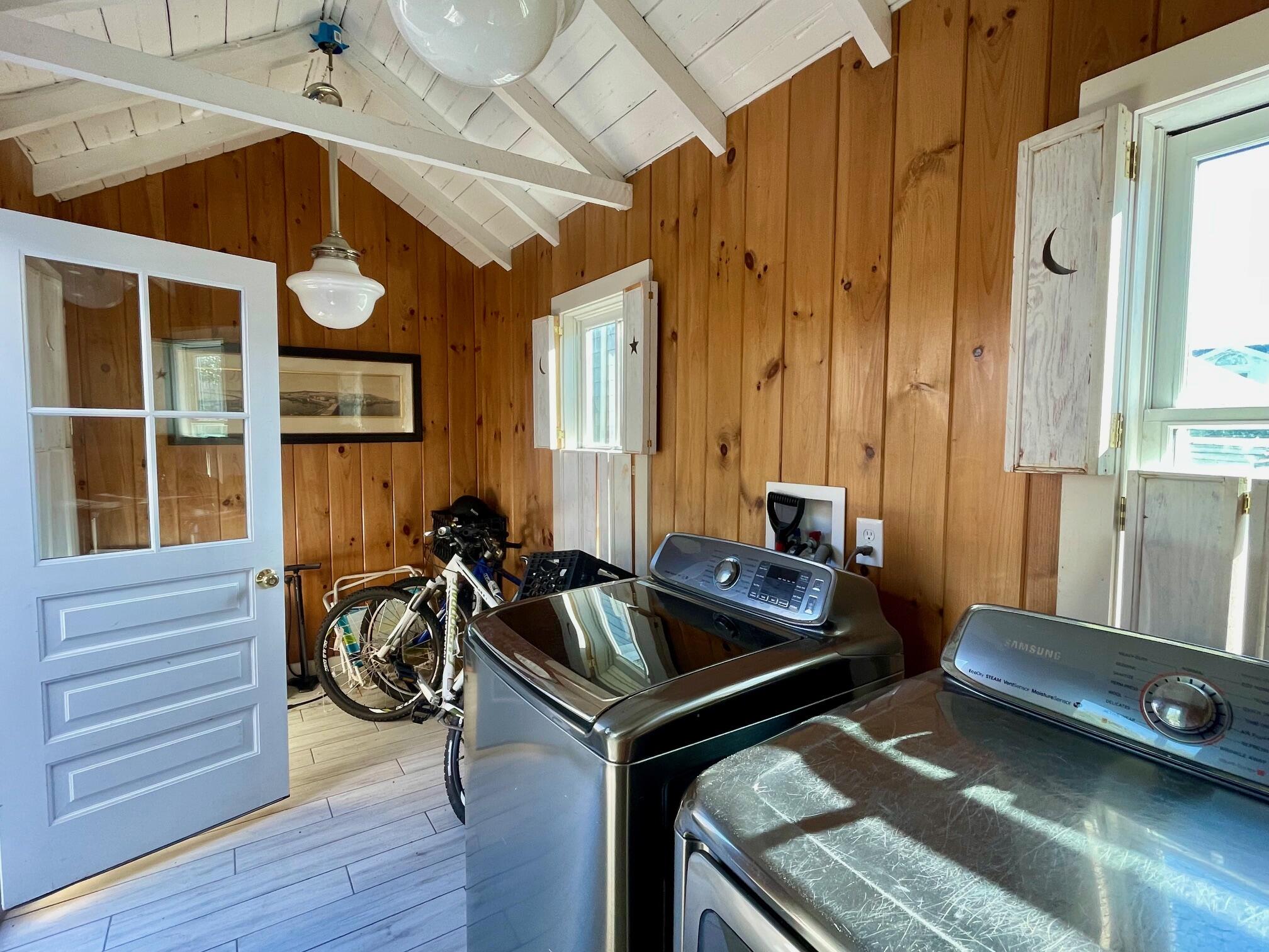 12 Cottage Street, Unit 2 Provincetown, MA 02657 - Photo 26 of 32 IMG_6989