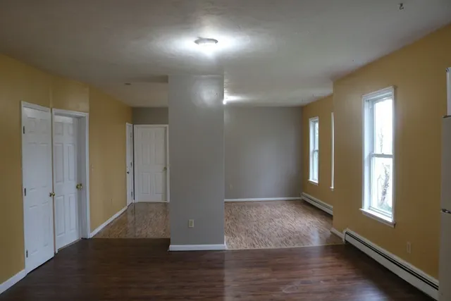 $2,300 | 26 Loring Street, Unit 2, Worcester, MA 01606