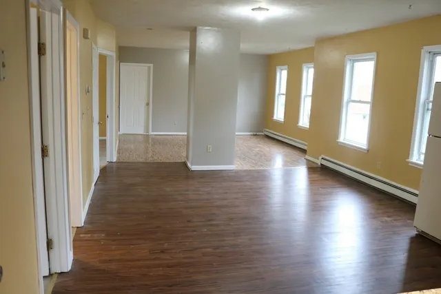 $2,300 | 26 Loring Street, Unit 2, Worcester, MA 01606