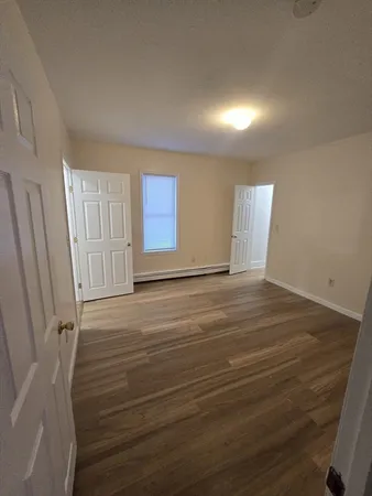 $2,300 | 26 Loring Street, Unit 2, Worcester, MA 01606