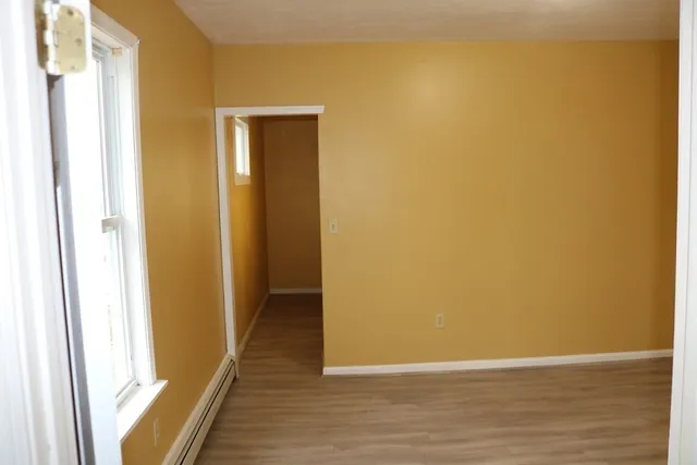 $2,300 | 26 Loring Street, Unit 2, Worcester, MA 01606