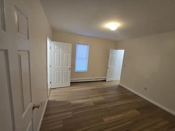 $2,300 | 26 Loring Street, Unit 2, Worcester, MA 01606