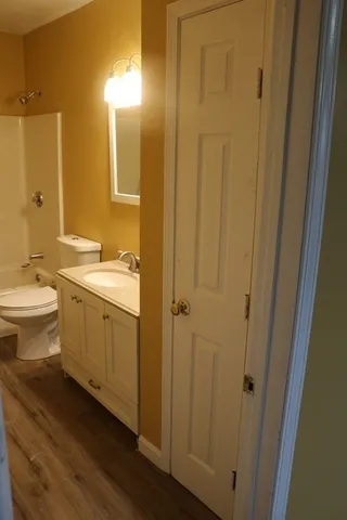 $2,300 | 26 Loring Street, Unit 2, Worcester, MA 01606