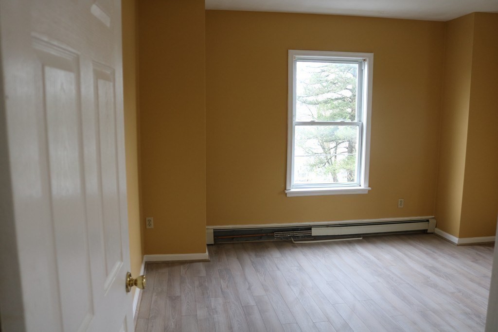 26 Loring Street, Unit 2 Worcester, MA 01606 - Photo 22 of 28