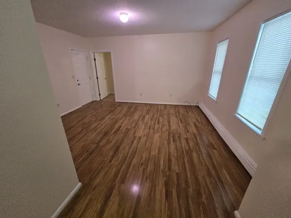 $2,300 | 26 Loring Street, Unit 2, Worcester, MA 01606