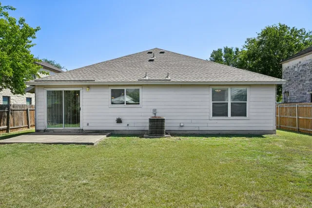 $318,900 | 209 Cottontail Drive, Leander, TX 78641