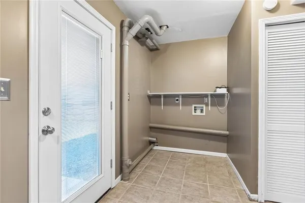 $399,950 | 21250 West 124th Street, Olathe, KS 66061