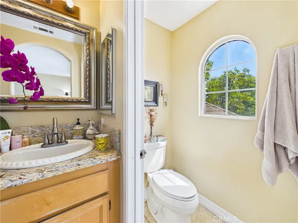 $879,000 | 15 Redwood Court, Stanton, CA 90680