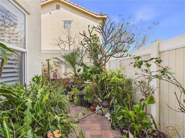 $879,000 | 15 Redwood Court, Stanton, CA 90680