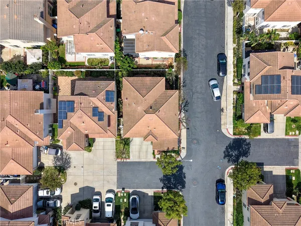 $879,000 | 15 Redwood Court, Stanton, CA 90680