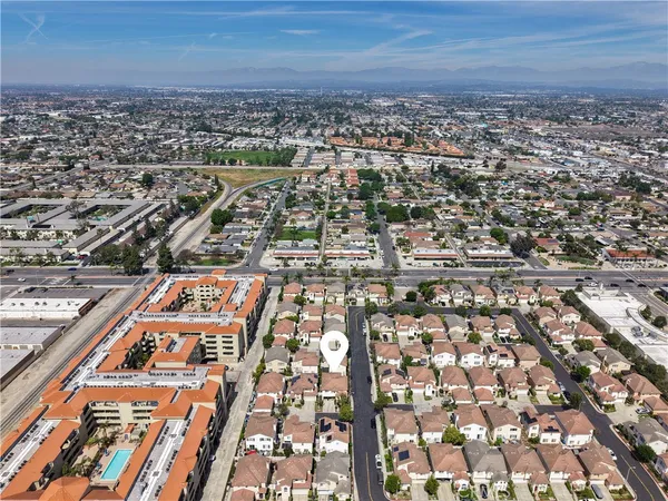 $879,000 | 15 Redwood Court, Stanton, CA 90680