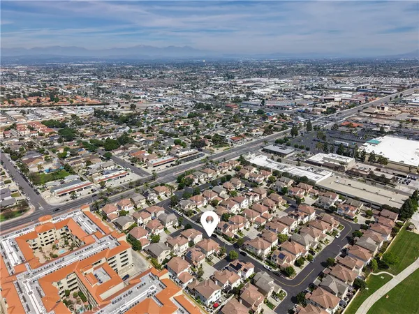 $879,000 | 15 Redwood Court, Stanton, CA 90680