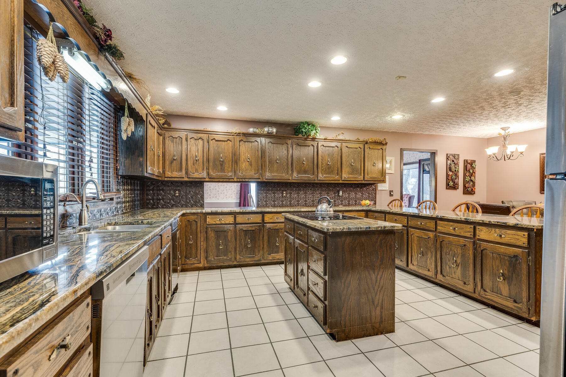 804 Fall Creek Road Kingsport, TN 37664 - Photo 21 of 77 029