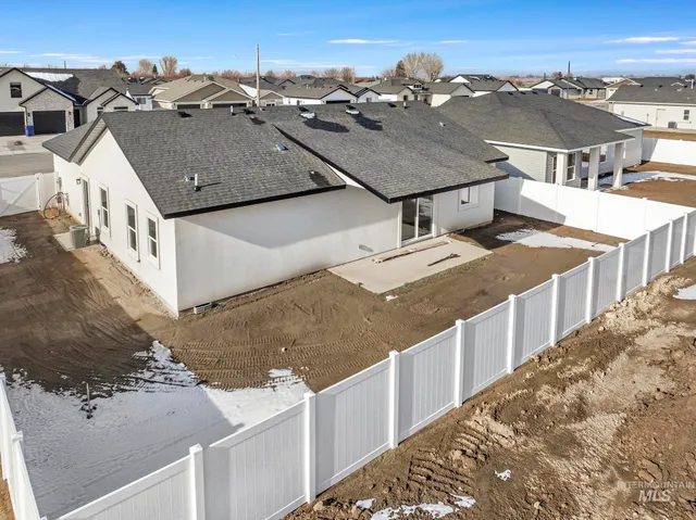 $370,000 | 2014 Regan Street, Jerome, ID 83338