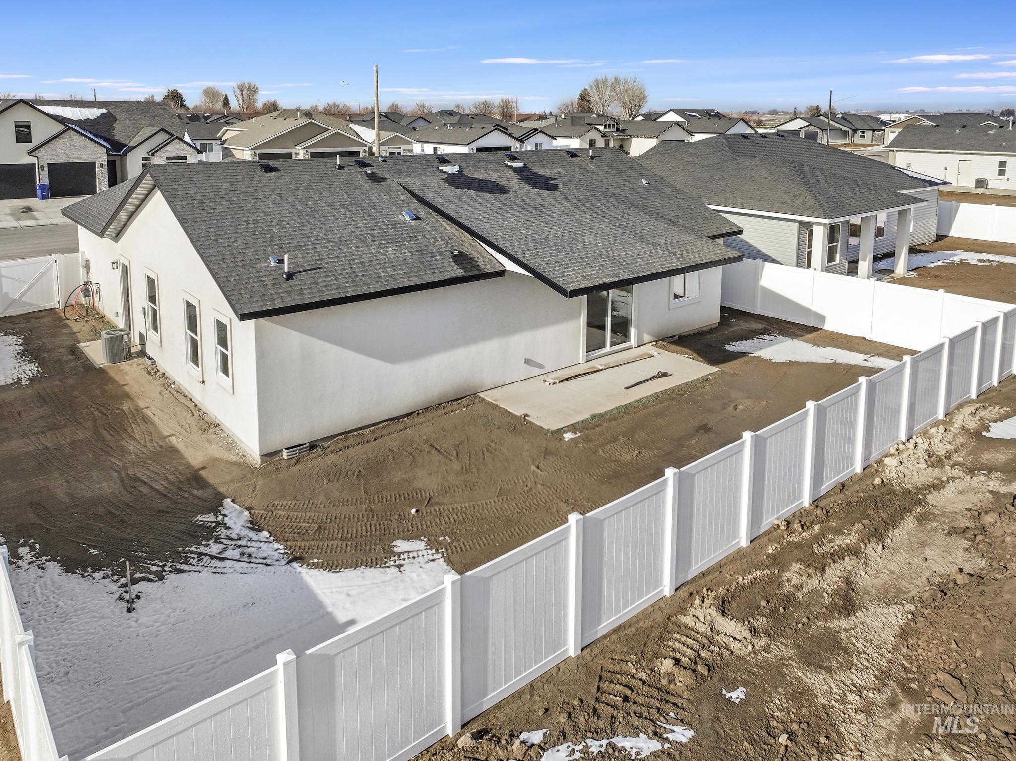 2014 Regan Street Jerome, ID 83338 - Photo 23 of 32 Aerial view of residential area