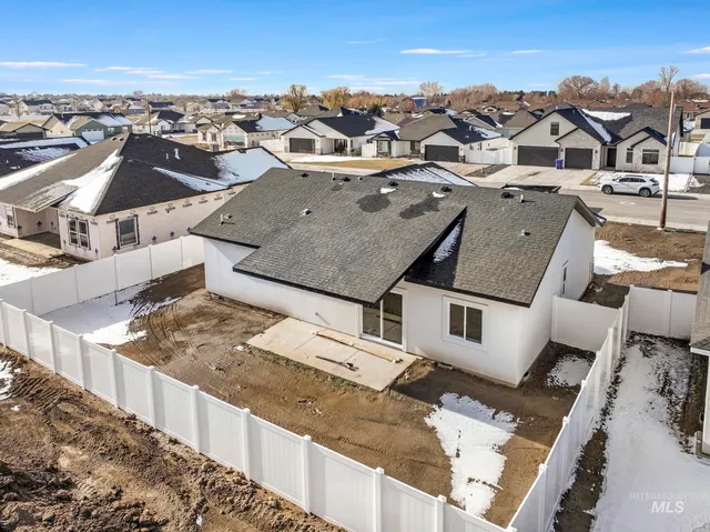 $370,000 | 2014 Regan Street, Jerome, ID 83338