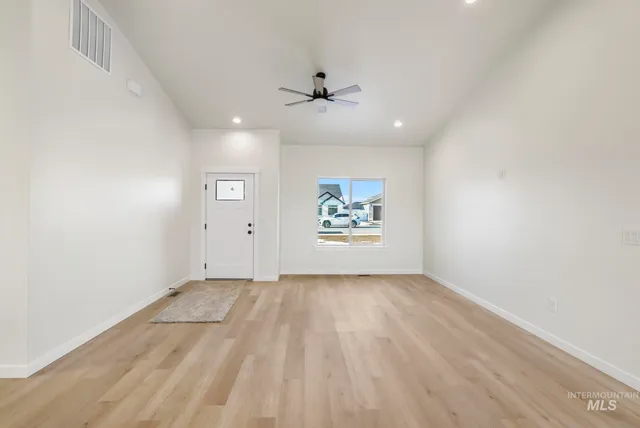 $370,000 | 2014 Regan Street, Jerome, ID 83338