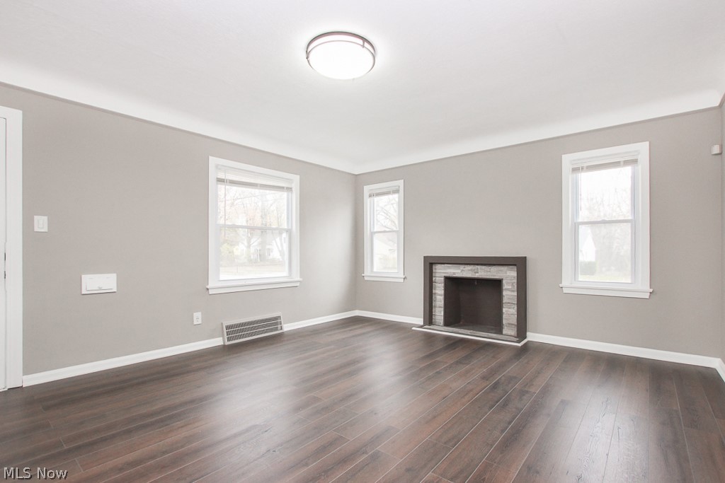 3731 Lowell Road Cleveland Heights, OH 44121 - Photo 6 of 35