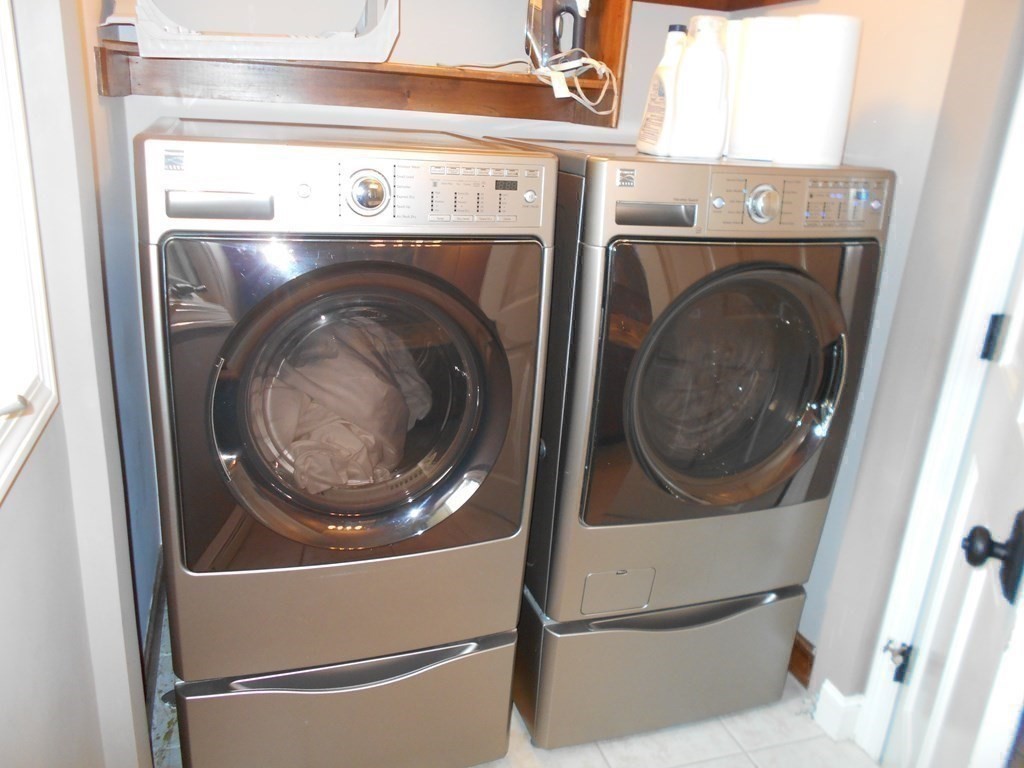 70 Bennett Street Hudson, MA 01749 - Photo 18 of 31 Gallery Image 18
