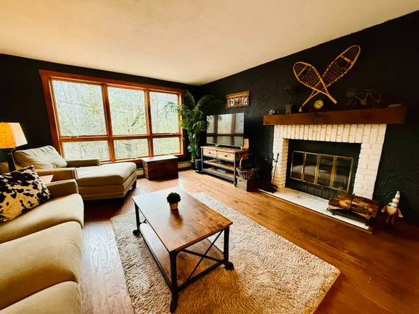 $470,000 | 6 D White Oaks Loop, Unit 7, West Dover, VT 05356