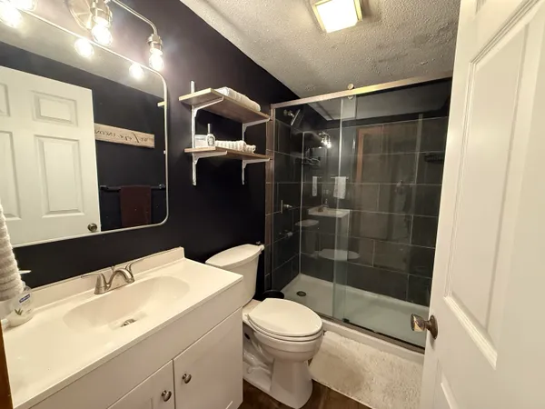 $470,000 | 6 D White Oaks Loop, Unit 7, West Dover, VT 05356