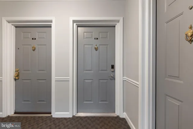 $2,350 | 621 Admiral Drive, Unit 207, Annapolis, MD 21401