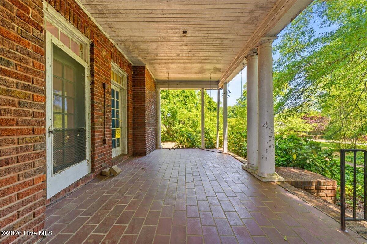 807 Fayetteville Road Rockingham, NC 28379 - Photo 11 of 79