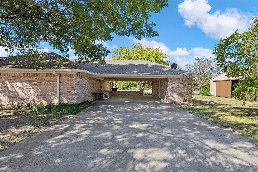 158 Old Tokio Road West, TX 76691 - Photo 14 of 31
