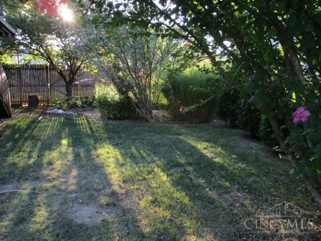 1842 Del Rio Drive Hamilton, OH 45013 - Photo 6 of 24 Gallery Image 6