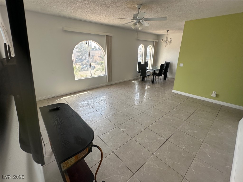 1364 Pattee Circle, Unit D Las Vegas, NV 89119 - Photo 15 of 18