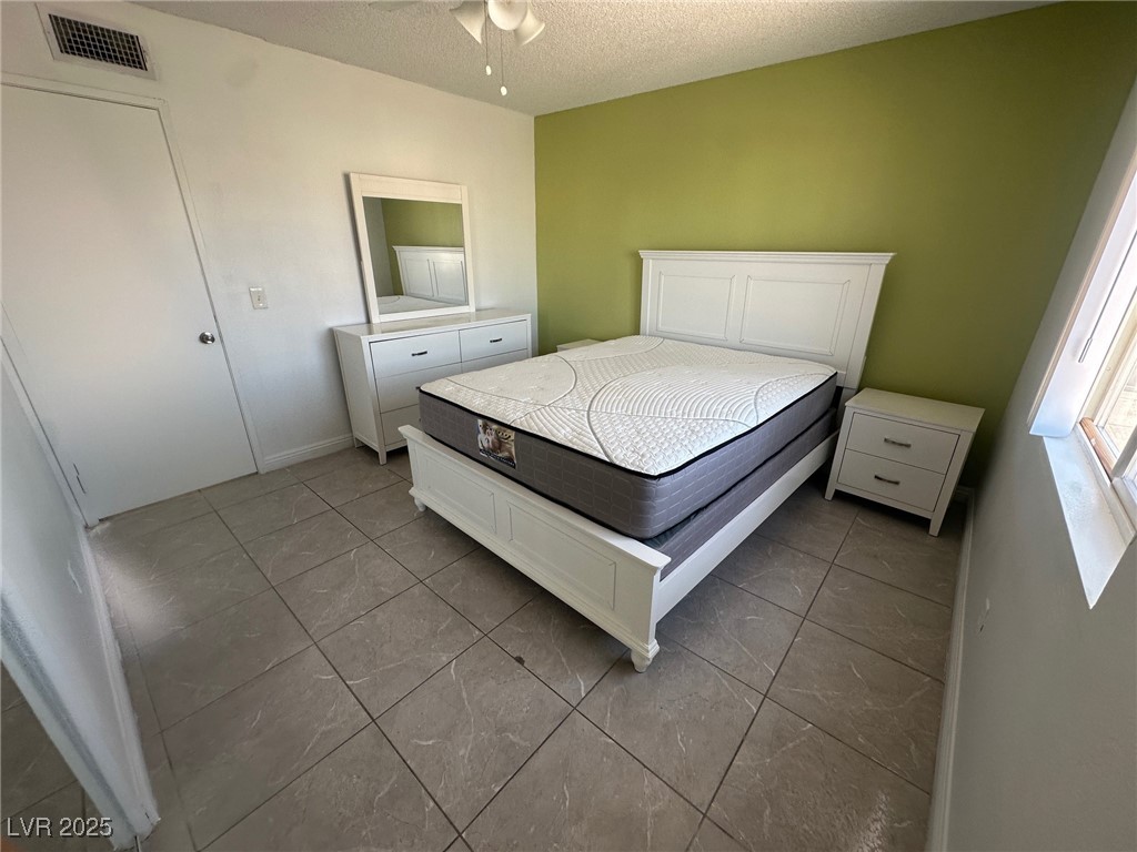 1364 Pattee Circle, Unit D Las Vegas, NV 89119 - Photo 7 of 18