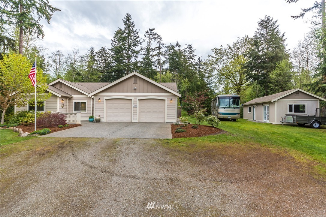 3300 Taylor Road Oak Harbor, WA 98277 - Photo 2 of 25 Gallery Image 2
