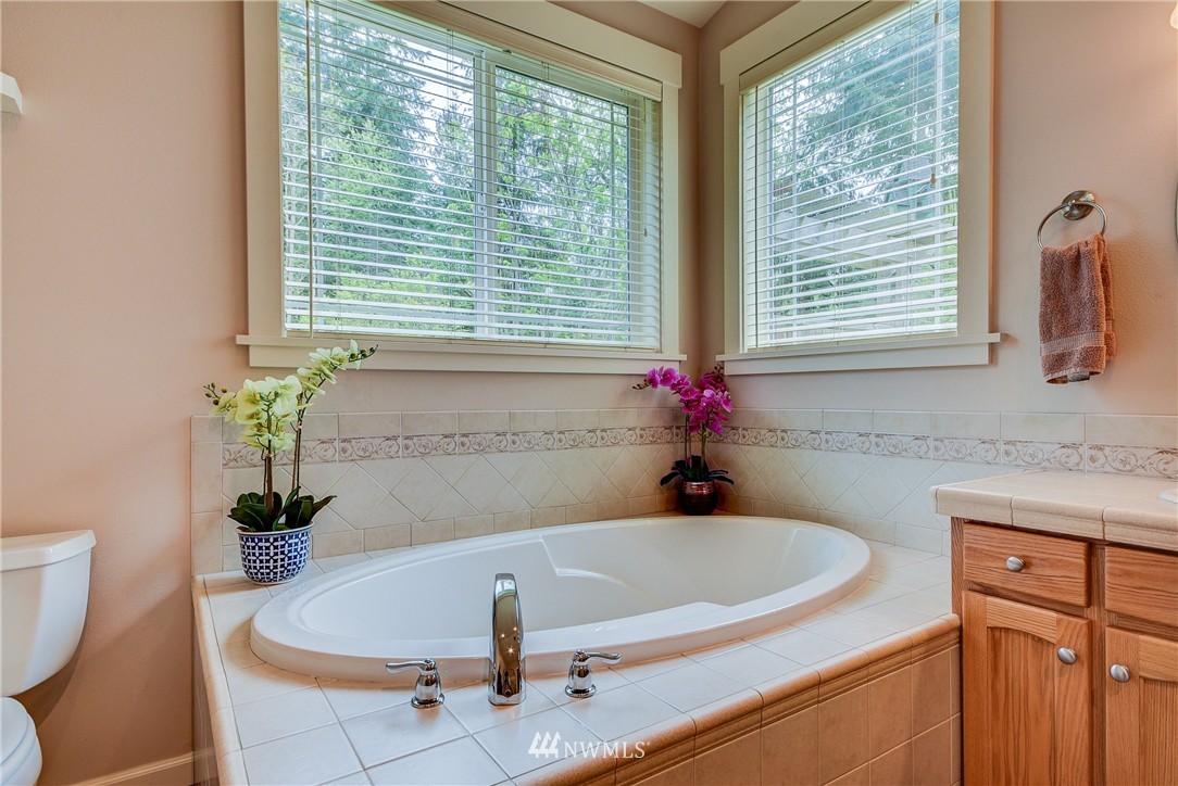 3300 Taylor Road Oak Harbor, WA 98277 - Photo 14 of 25 Gallery Image 14