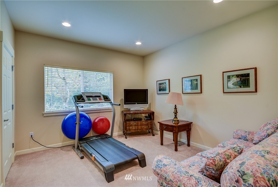 3300 Taylor Road Oak Harbor, WA 98277 - Photo 17 of 25 Gallery Image 17