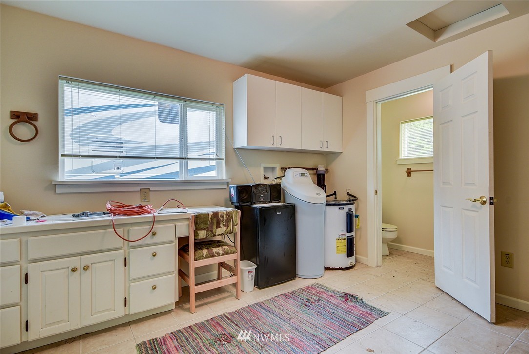 3300 Taylor Road Oak Harbor, WA 98277 - Photo 23 of 25 Gallery Image 23