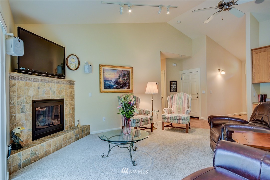 3300 Taylor Road Oak Harbor, WA 98277 - Photo 6 of 25 Gallery Image 6