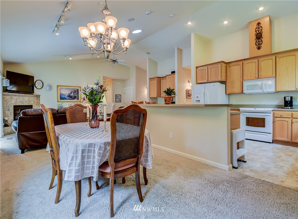 3300 Taylor Road Oak Harbor, WA 98277 - Photo 9 of 25 Gallery Image 9