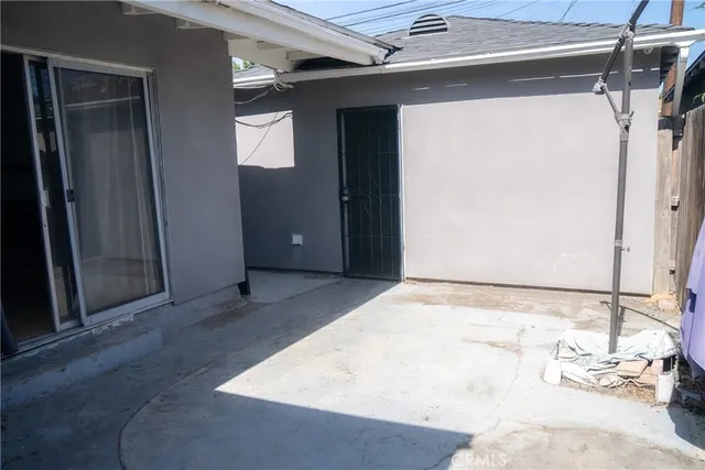 $699,000 | 163 East Scott Street, Long Beach, CA 90805