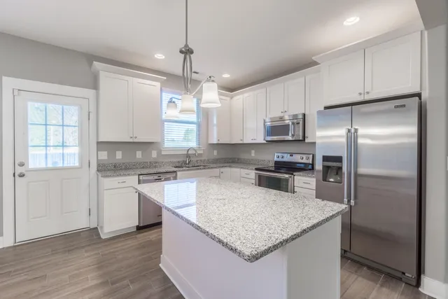 $2,700 | 8153 Double Eagle Court, Ooltewah, TN 37363