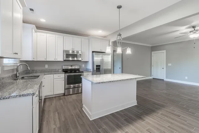 $2,700 | 8153 Double Eagle Court, Ooltewah, TN 37363