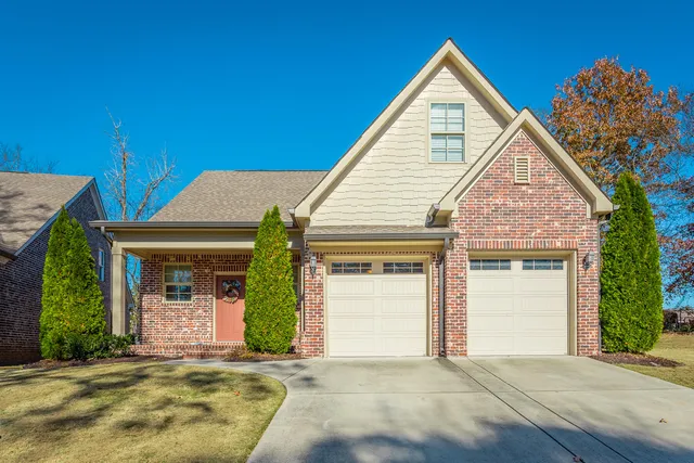 $2,700 | 8153 Double Eagle Court, Ooltewah, TN 37363