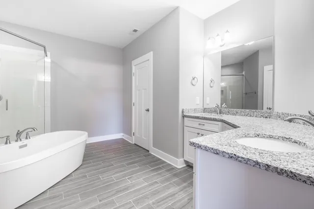 $2,700 | 8153 Double Eagle Court, Ooltewah, TN 37363