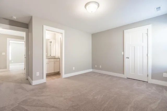 $2,700 | 8153 Double Eagle Court, Ooltewah, TN 37363