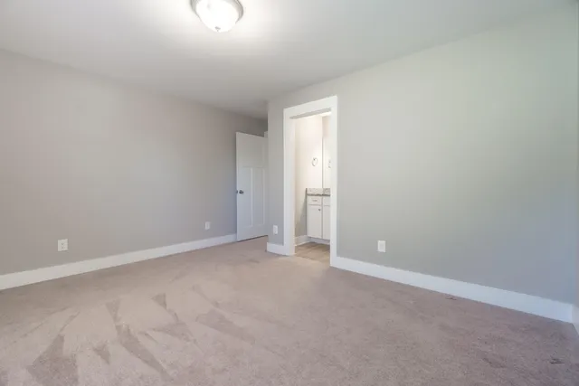 $2,700 | 8153 Double Eagle Court, Ooltewah, TN 37363