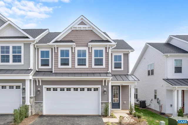 $439,900 | 208 Sunbird Lane, Waynesboro, VA 22980