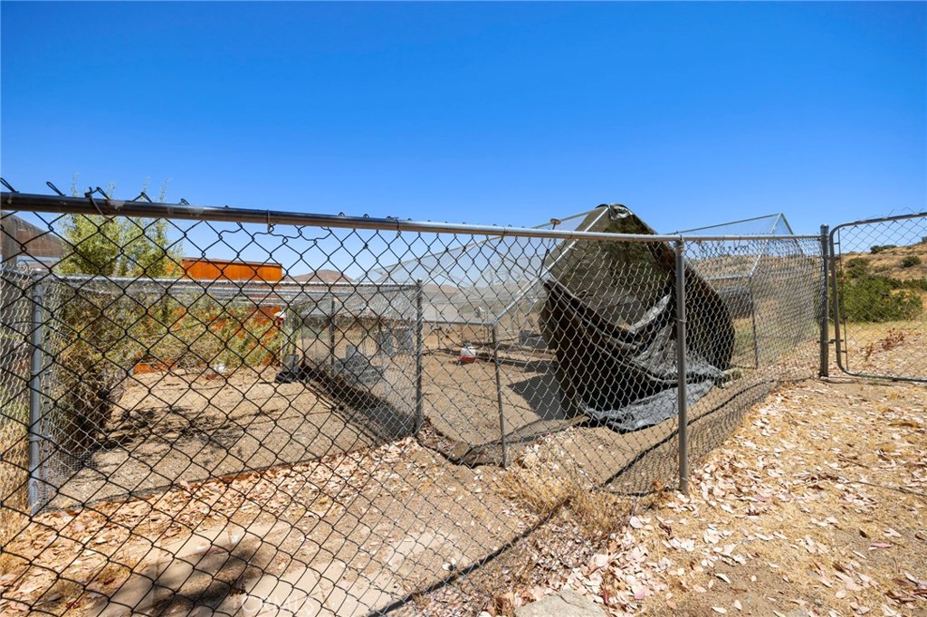 902 Searchlight Ranch Road Acton, CA 93510 - Photo 49 of 58