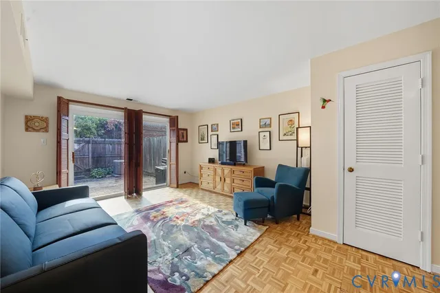 $300,000 | 403 North Hamilton Street, Unit J, Richmond, VA 23221